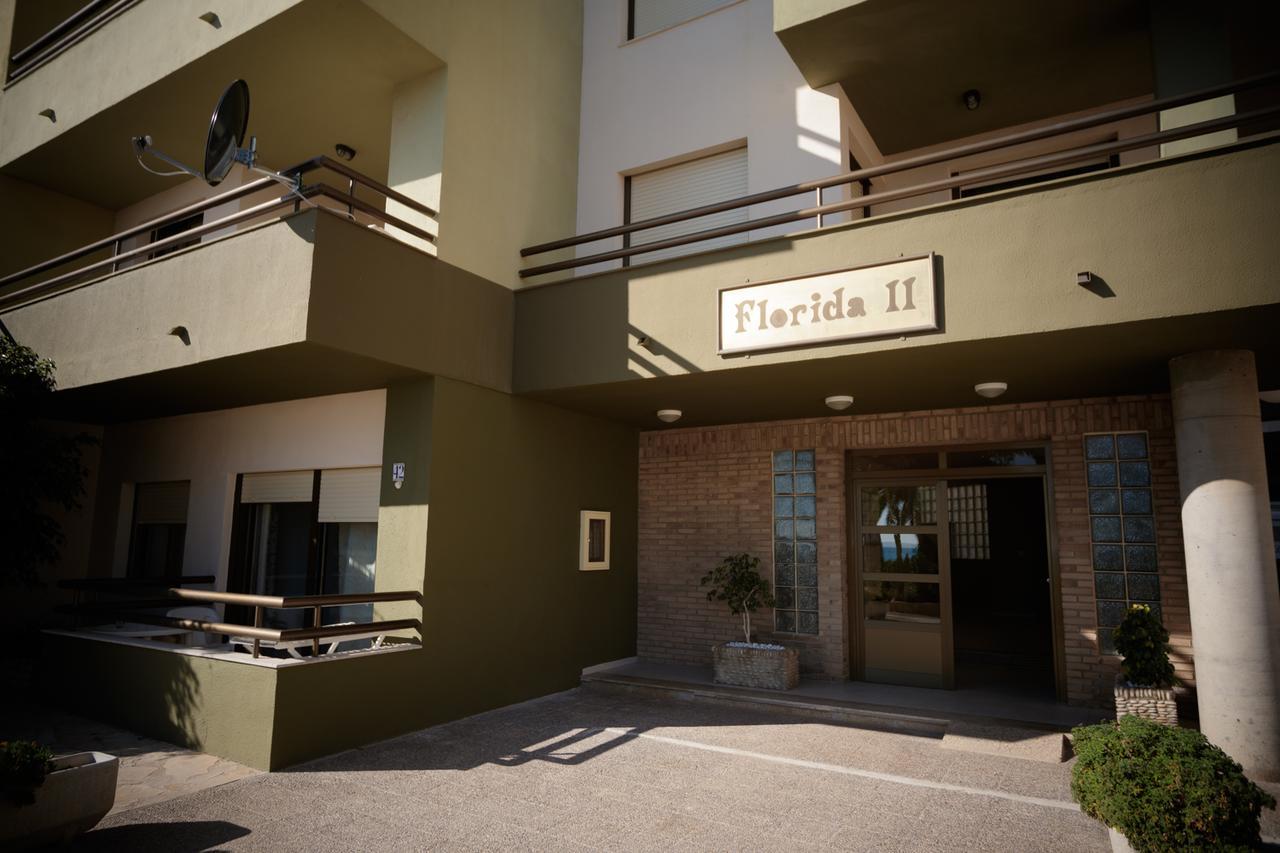 Apartamentos Florida II Пеніскола Екстер'єр фото